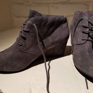 Vionic Suede booties